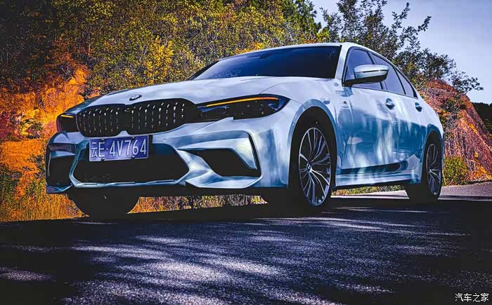 宝马新3系的新旅程m3c雷霆包围上车分享