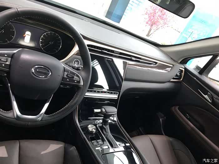 小五的传奇之路