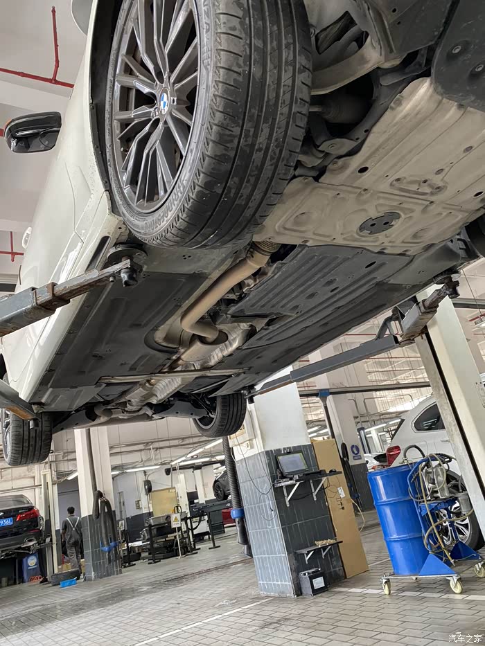 【图】新325li刹车片2万1公里报警需要换刹车片_宝马3系论坛_汽车之家