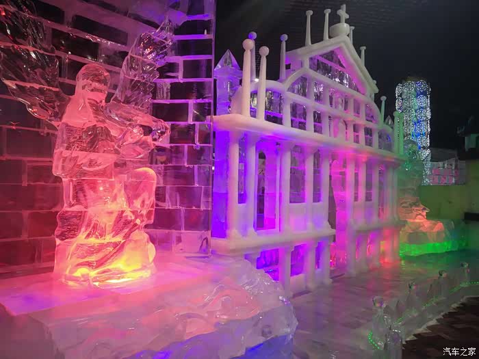 与小三带你夜游冰雪城