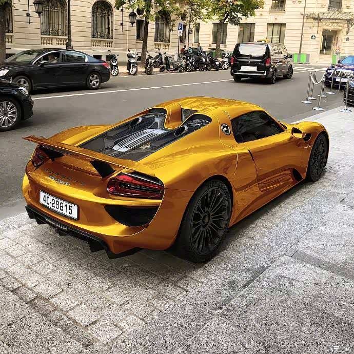 金黄色的诱惑这些豪车你为之动容了吗这样的风格真是诱惑人