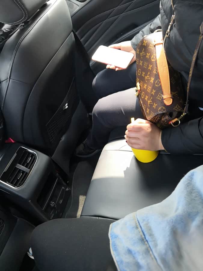 少年们,请走出六亲不认的步伐