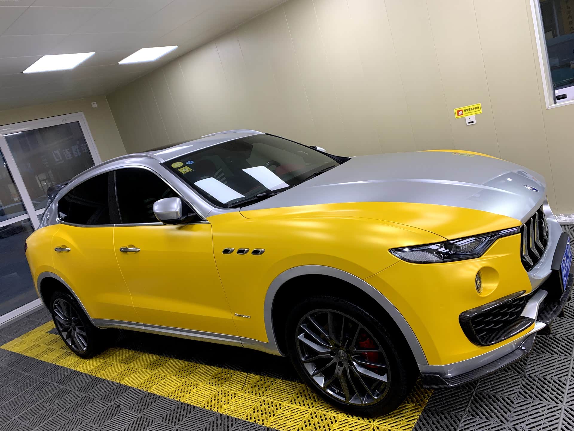 【图】莱万特 想改双拼 大家给点意见_玛莎拉蒂论坛_汽车之家论坛