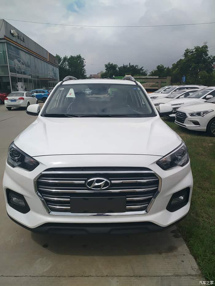 【图】求2018款ix35畅享版各颜色实拍图_北京现代ix35论坛_汽车之家