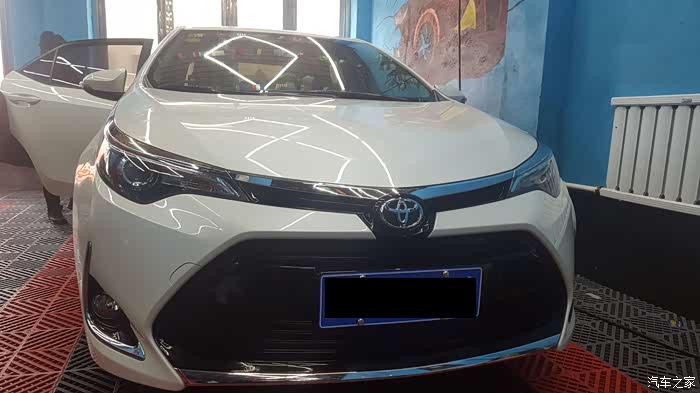 代步首选我选丰田小雷