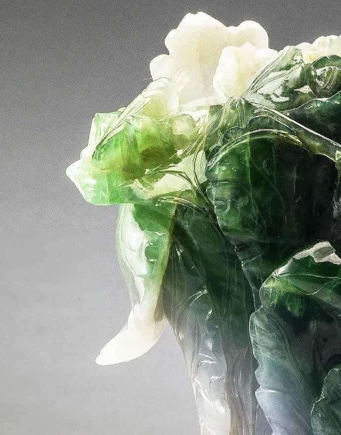 翡翠白菜现藏于台北故宫.此件作品原置于北京故宫!