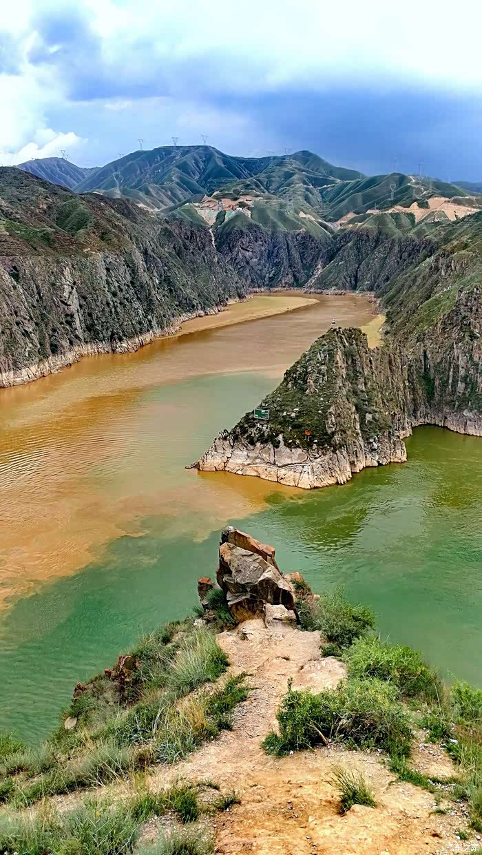 刘家峡拍黄河水
