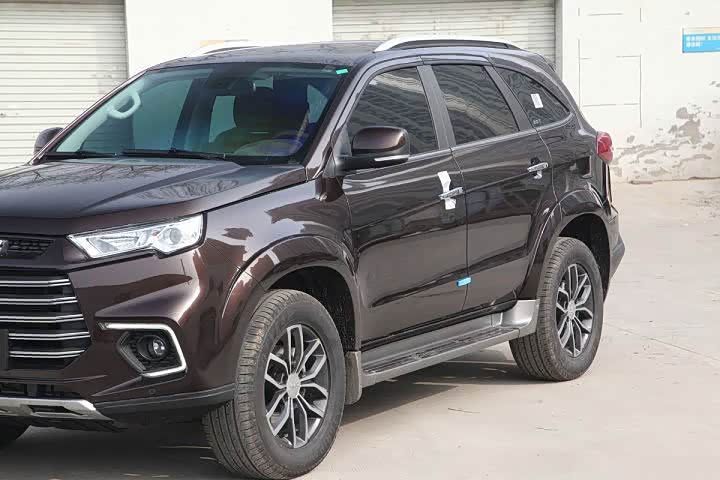 2020新款江铃驭胜s350传承最新家族化设计语言