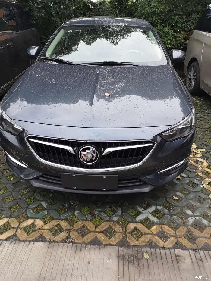 暗影灰终于见到实车不失望