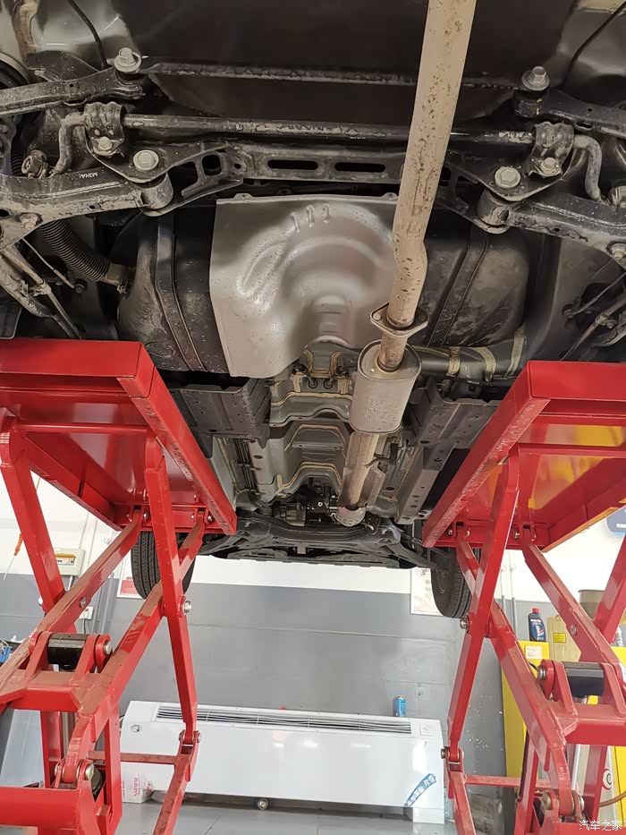 车底这个管_北京现代ix35论坛_汽车之家论坛