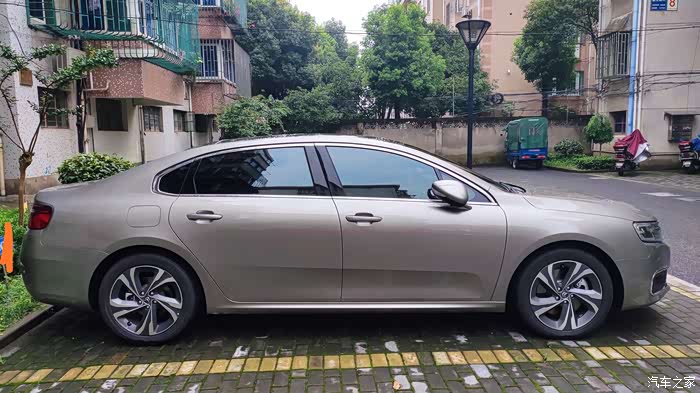 新提c6旗舰皓月灰