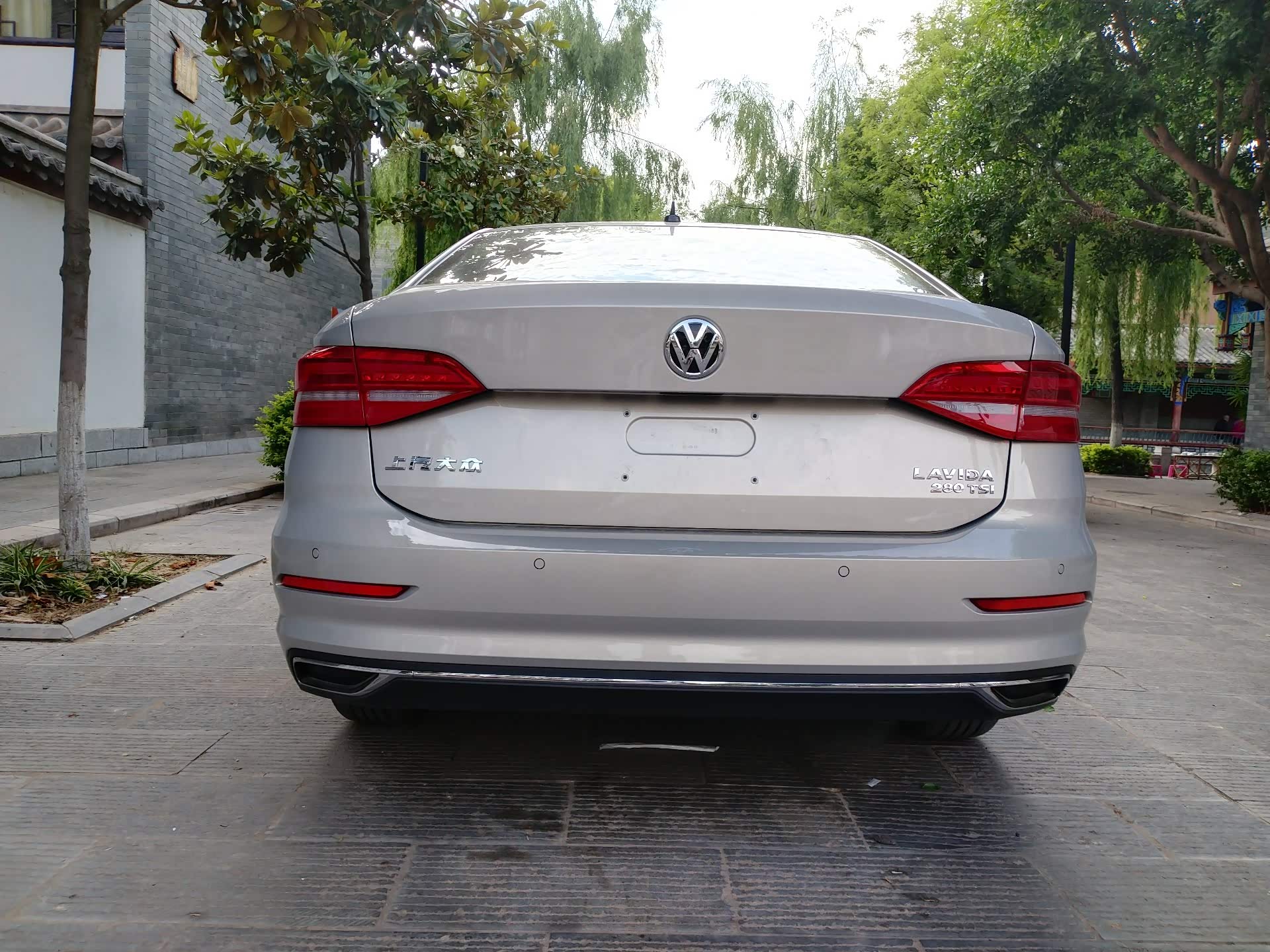 朗逸plus1.4t自动舒适,变速箱异响,求解?