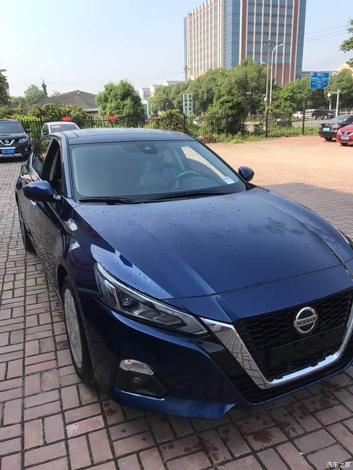 等了一个月,喜提蓝色天籁(提车作业)