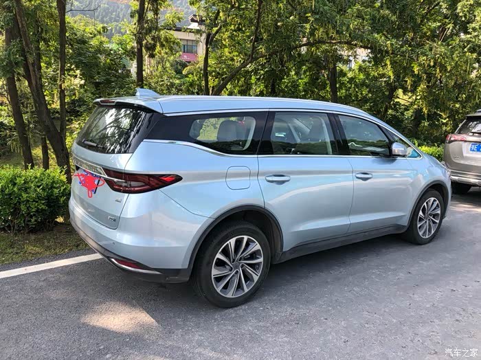 小三口之家吉利嘉际6座2800公里用车分享