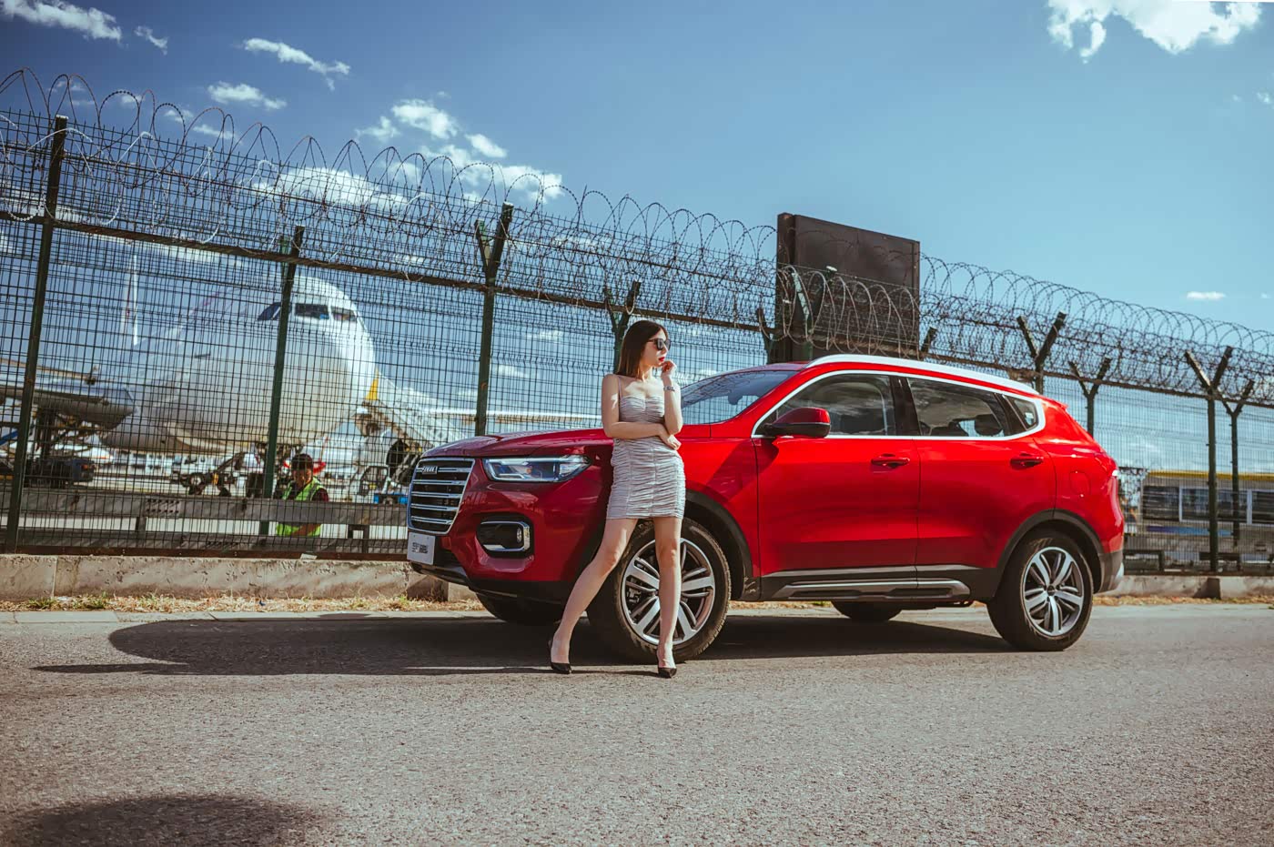 哈弗h6,美女完全可以驾驭_abt rs 6论坛_手机汽车之家