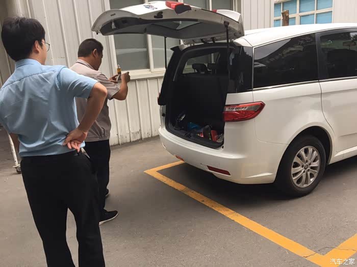 迟来的上户新车落户了