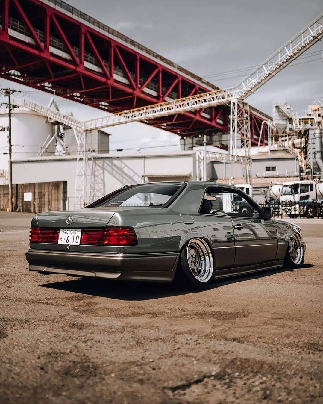 经典老车奔驰c124ecoupe