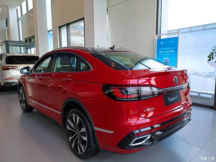 红色途观x展厅实车打探