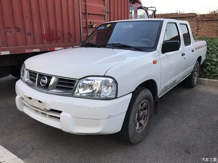 14年尼桑d22皮卡24两驱车况极好割爱转让