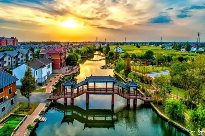 作为典型的江南城市,海宁市有"鱼米之乡,丝绸之府"的美誉