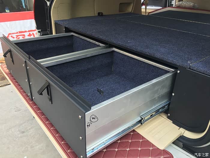 兰德酷路泽床车