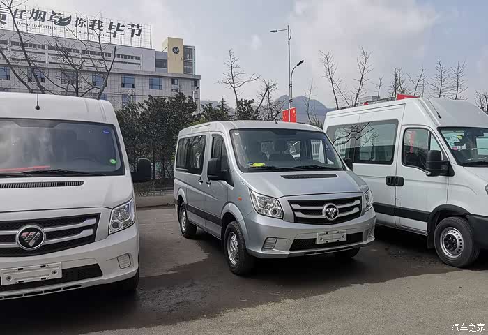 疫情稍松了去看图雅诺低顶的没汽油版