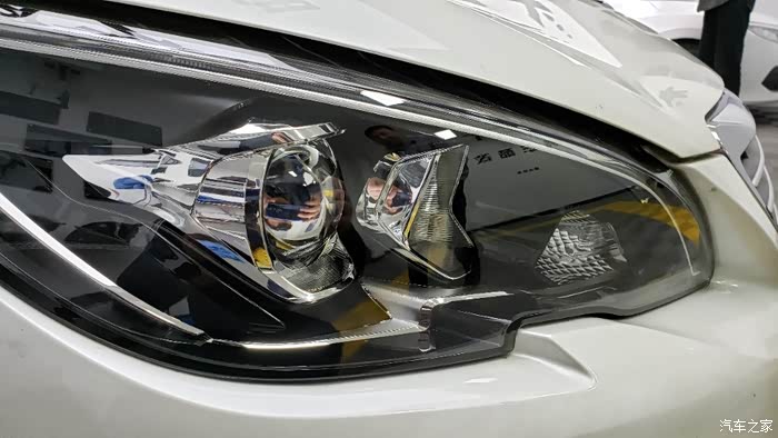 标致308s换新308大灯并改进口海拉5作业