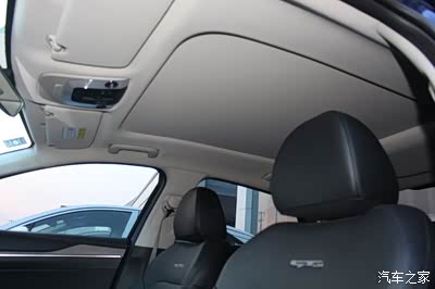 全景天窗透光性很棒