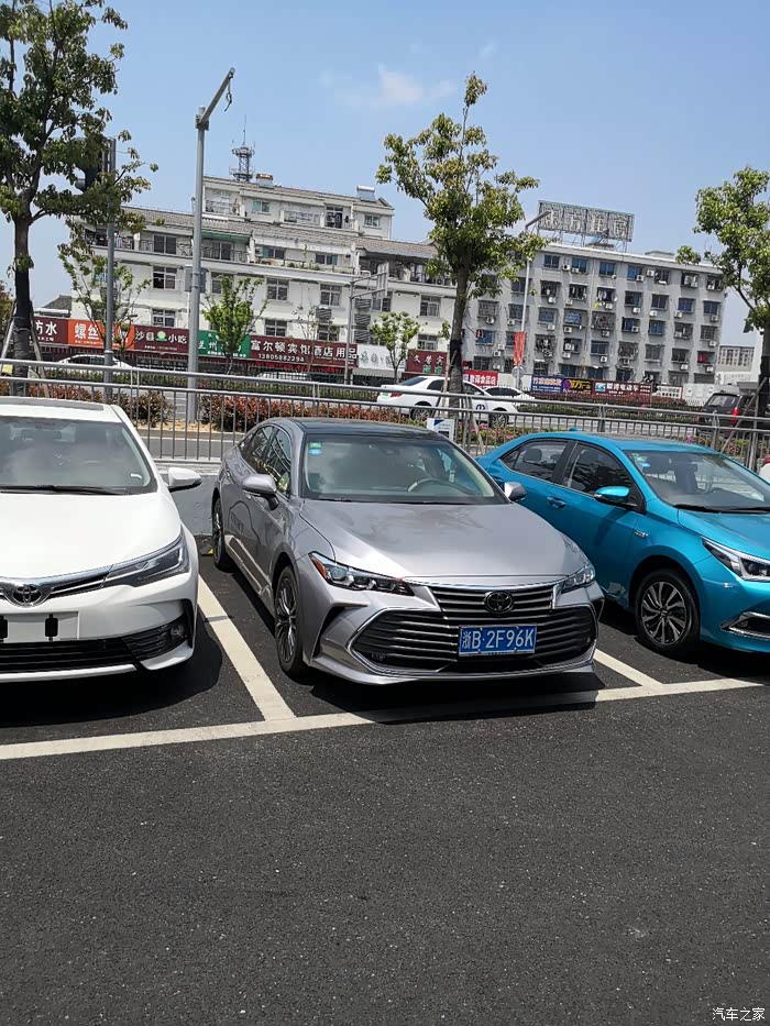 亚洲龙凯美瑞试驾感受