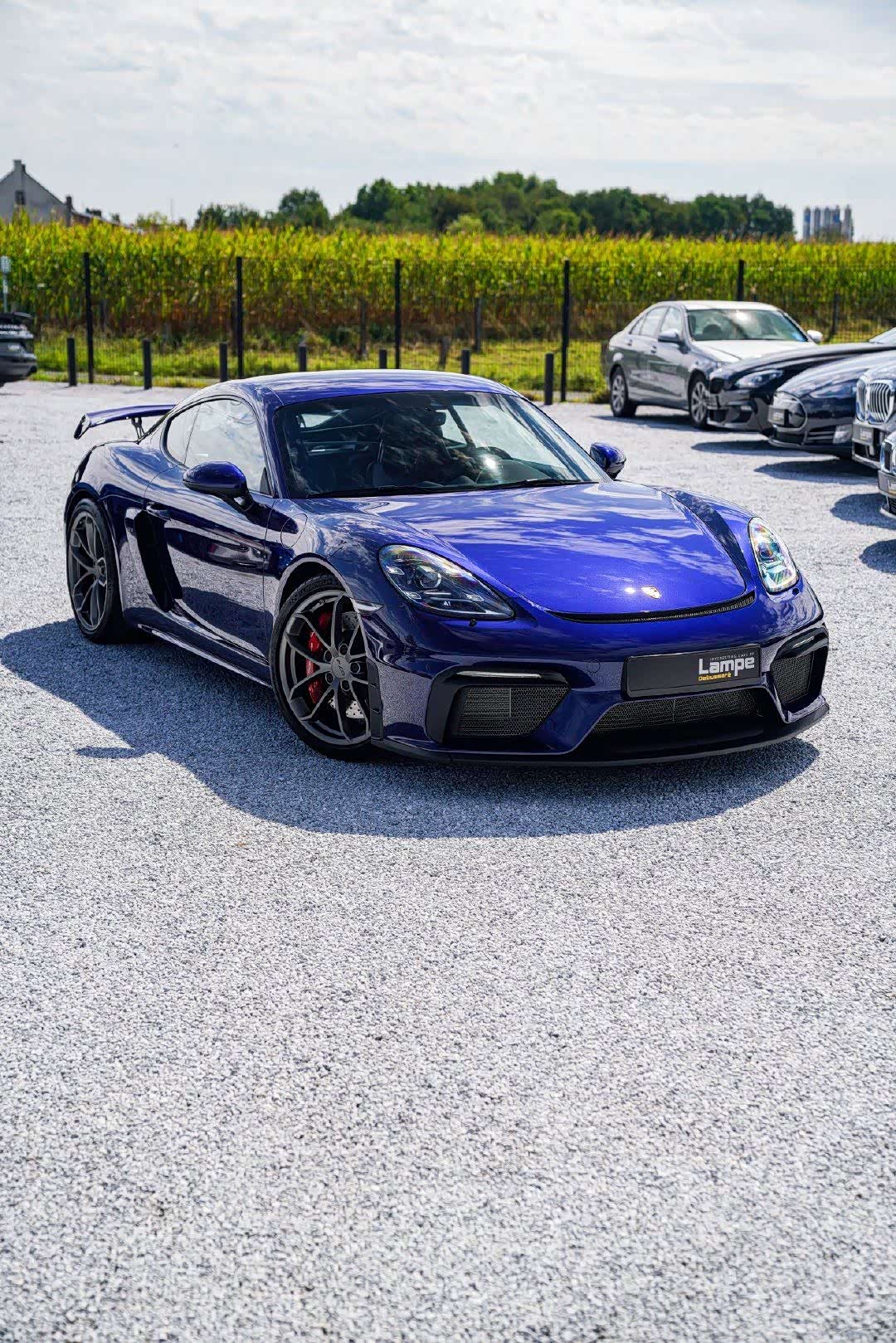 保时捷cayman gt4,这台车也不错