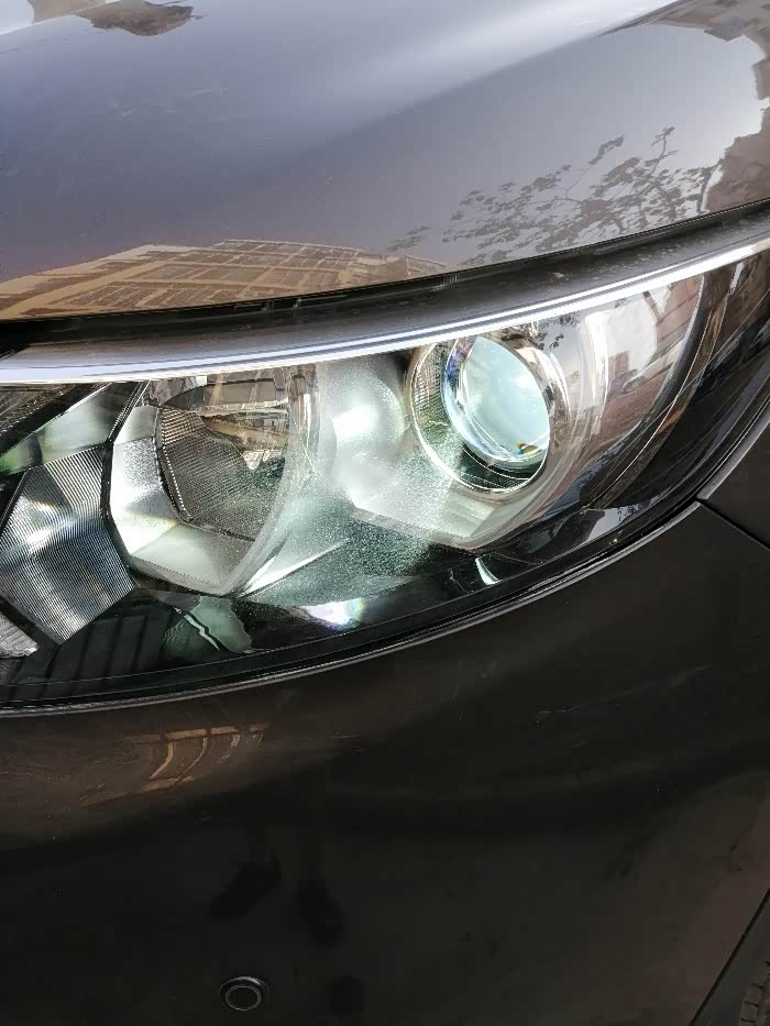 申精新逍客改装自动感应大灯双光氙气透镜