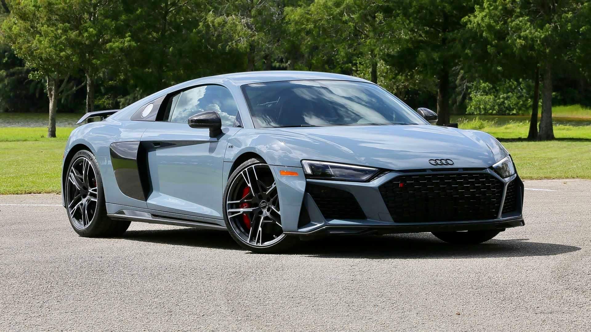 奥迪r8看到这个霸气颜值,太棒了.