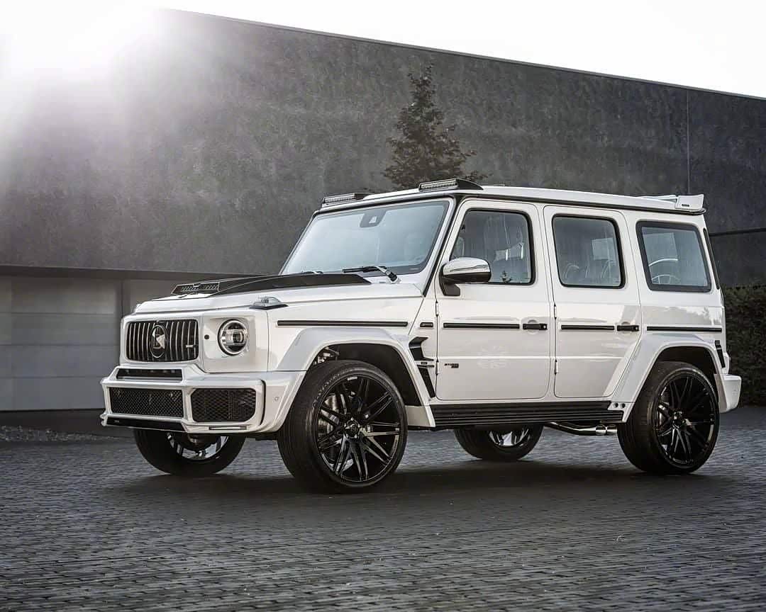 白色的巴博斯版本奔驰g级大匣子!