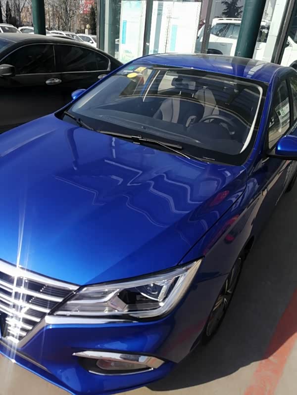 我的荣威i5,蓝色的风景线