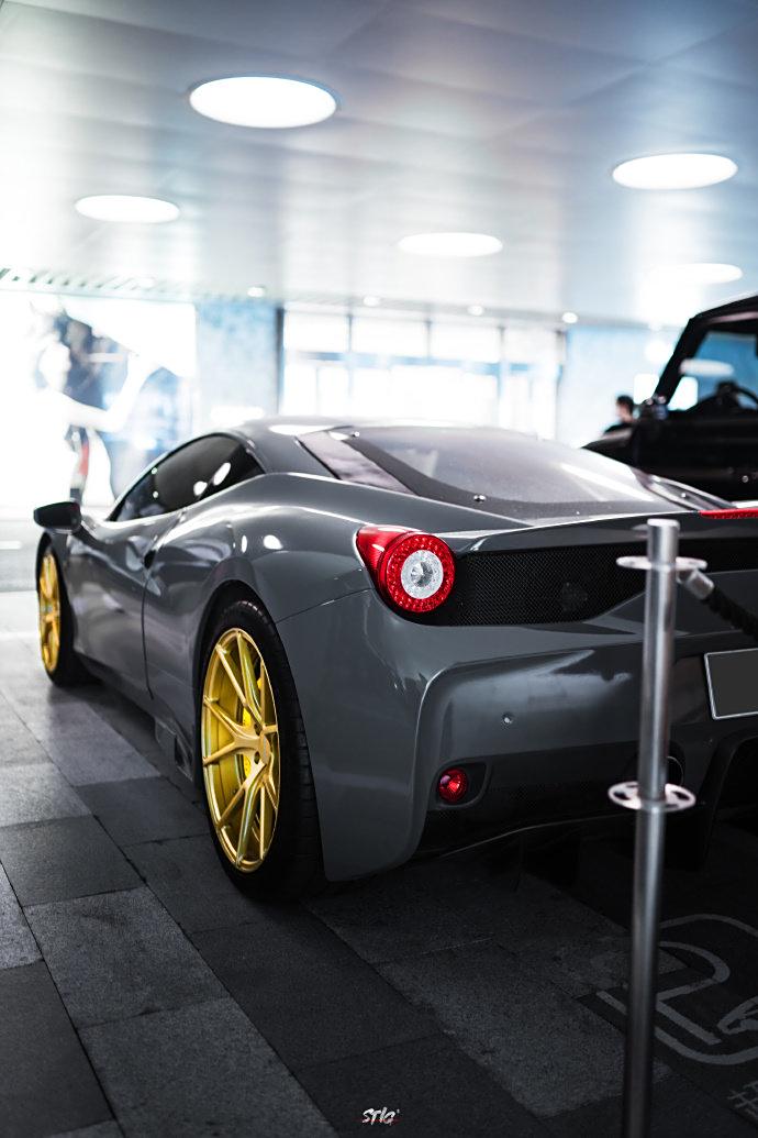 【图】一代马王ferrari 458 speciale 