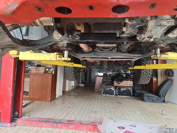 bj40的前桥加固件的作业