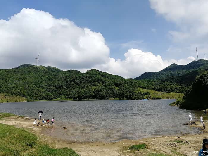 大容山莲花景区露营周末避暑