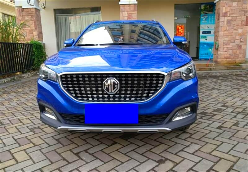 【季度大征集】春光无限好,尤看蓝爵俏.