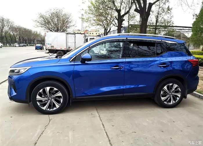 【图】【作业贴】gs4外观内饰,大彩电_传祺gs4论坛_汽车之家论坛