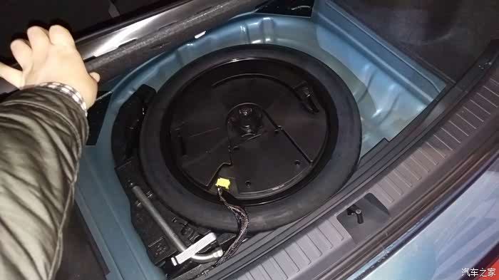 全新途岳作业帖征集#上汽大众新生"套娃"开启征"途"