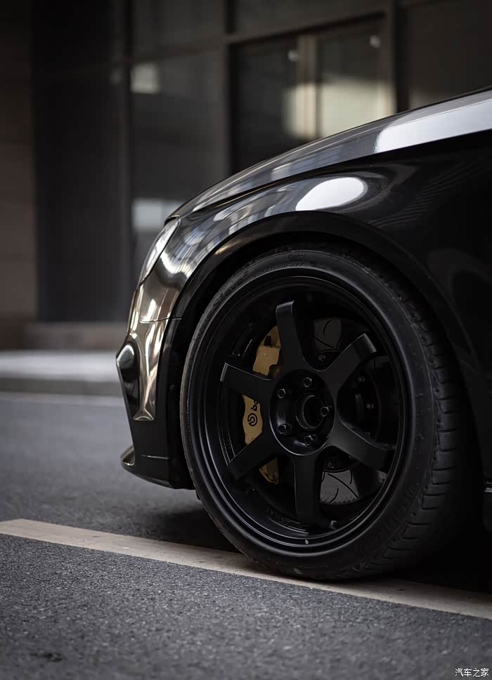 奥迪a3提车半年小改上镜黑武士