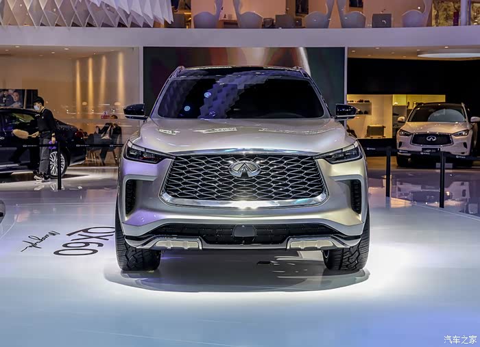 打卡广州车展2021款英菲尼迪qx60媲美bba