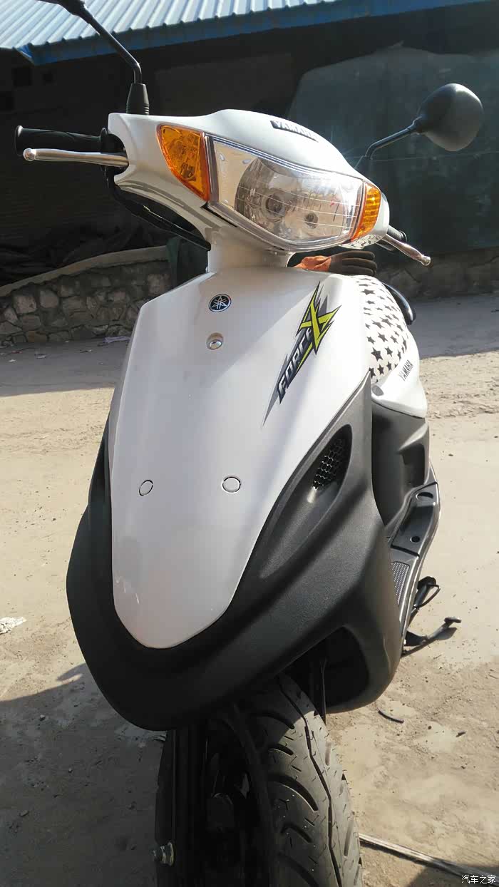 怒提白色雅马哈福喜鼓刹版后续上图