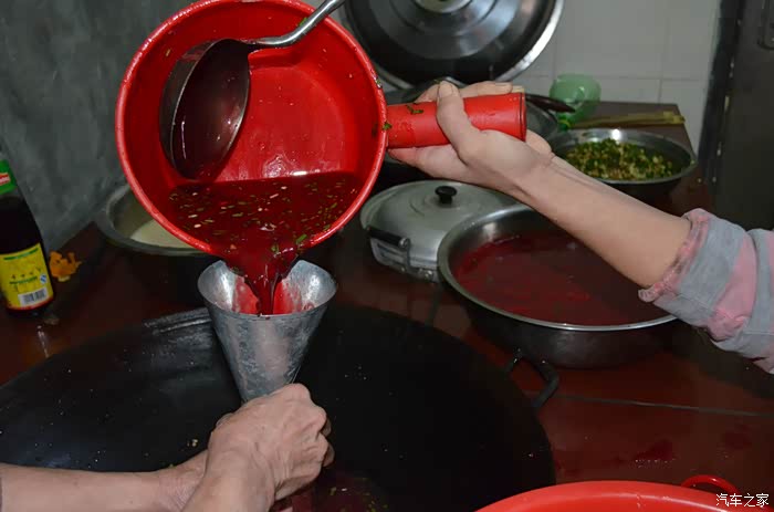 【北汽幻速s6杯】2016回家过年—罗定风味小吃之酿猪肠