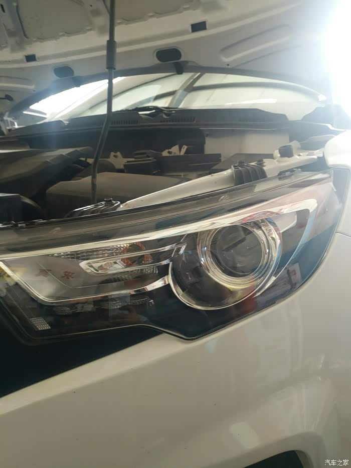 奔腾b30改led大灯