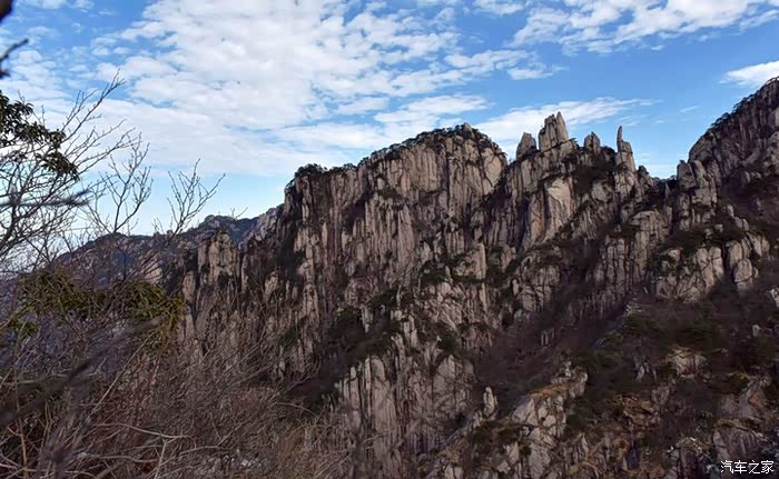 徒步浮丘峰穿越豺狗狼尖