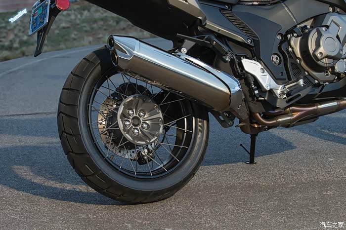 秀车- 2016款 honda vfr1200x 探险拉力车