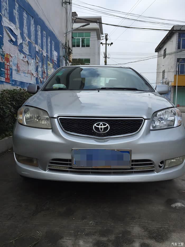 几张老威驰照,再问下自动智臻首付需要多少?