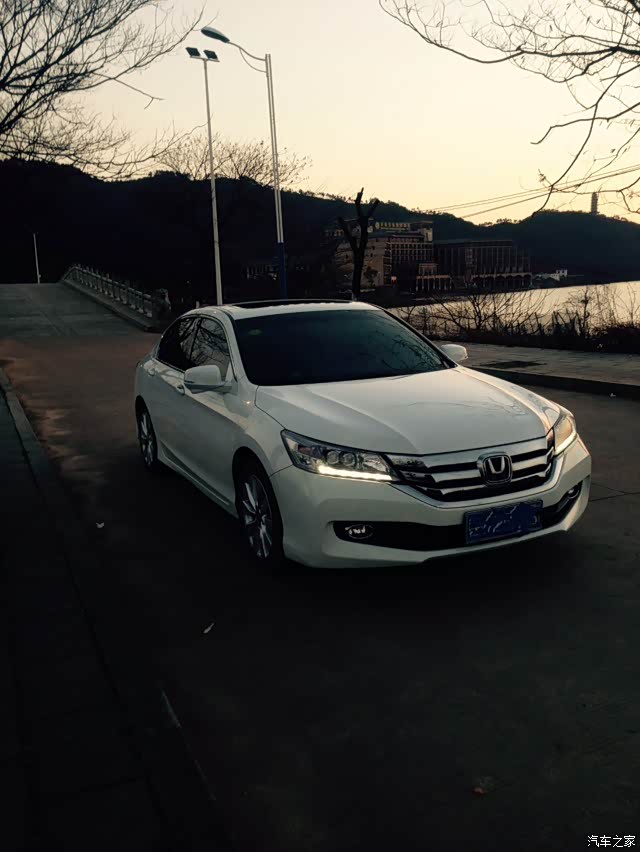 九零后选九代雅阁