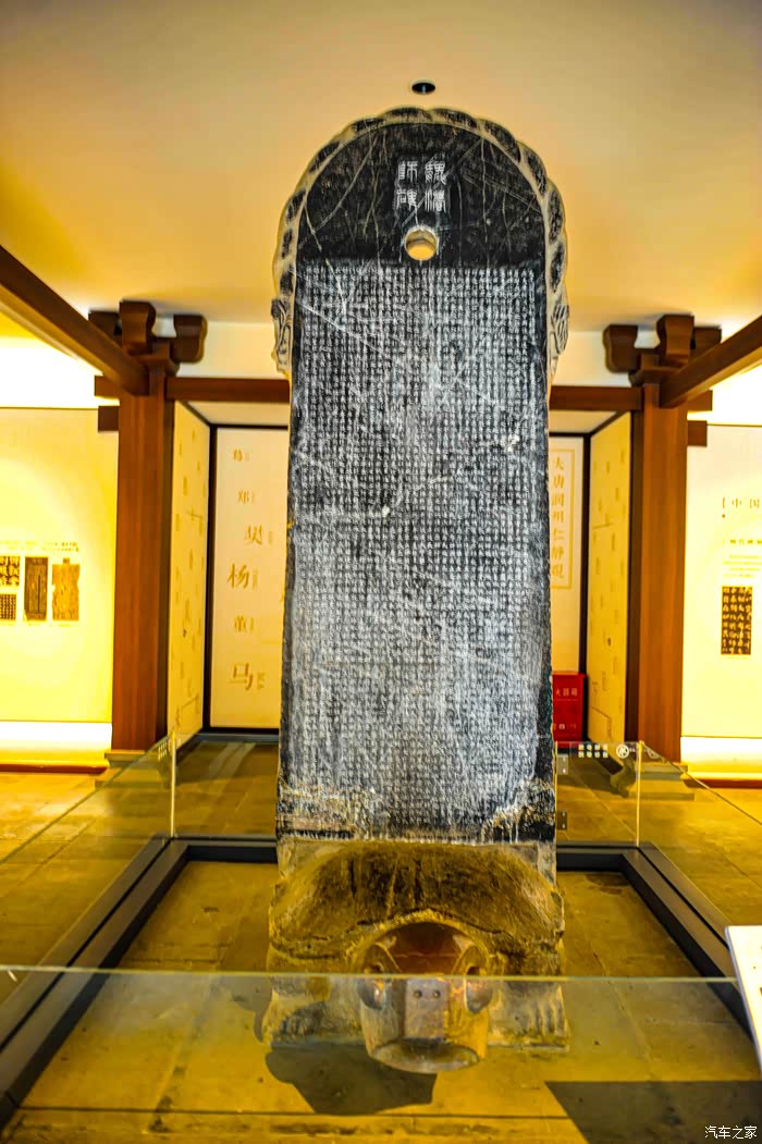 【高温补贴】驾唐暑期游--焦山碑林与摩崖石刻